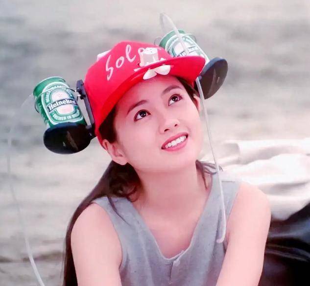 李丽珍最新动态，娱乐圈中的璀璨之星闪耀无比